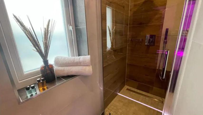#5 Tgha Luxury One Bedroom Apartment In Athlone Extérieur photo